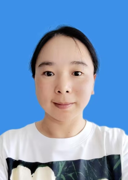 陈佳