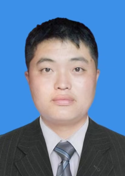陈朋朋
