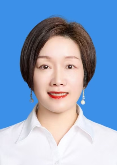 陈翠英