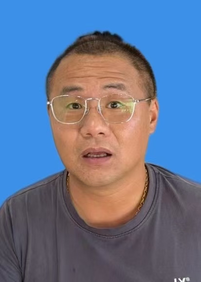 陈铭