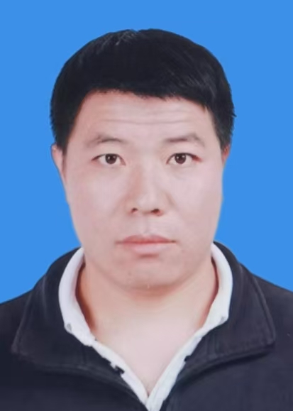 雷书华