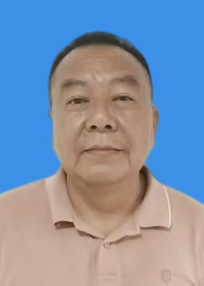 雷嘉生