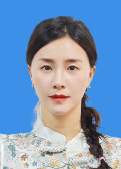 鞠云云