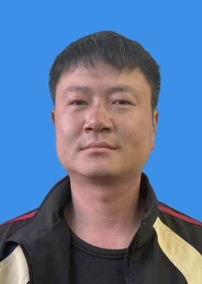 魏国军