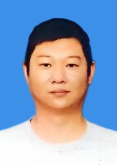 魏引权