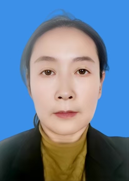 魏霞