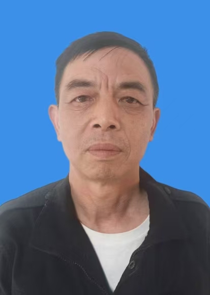 黄健