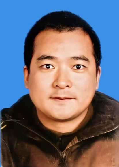 黄勇