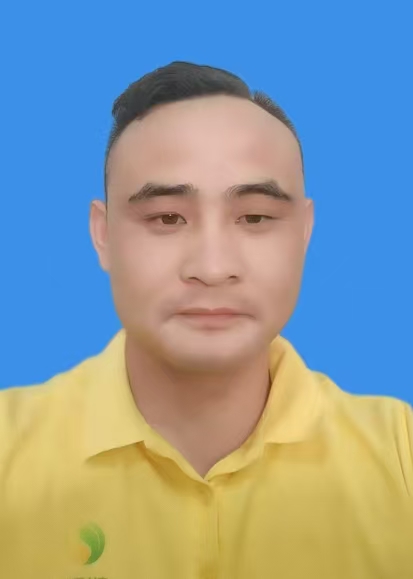 黄成