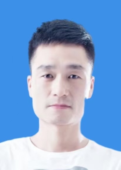 黄成群