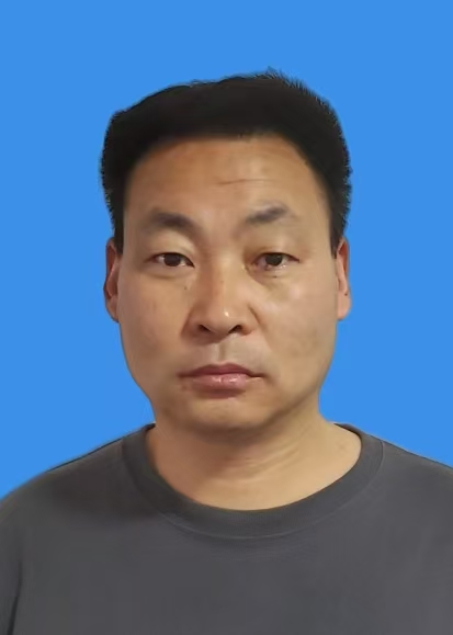黄现辉