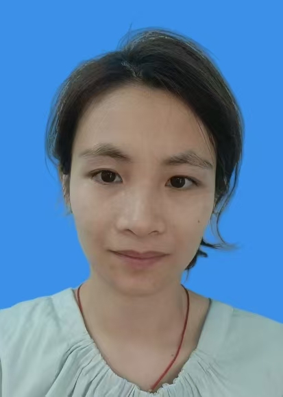 黄琬君