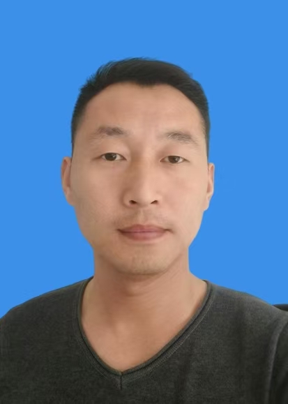 黄瑞冉