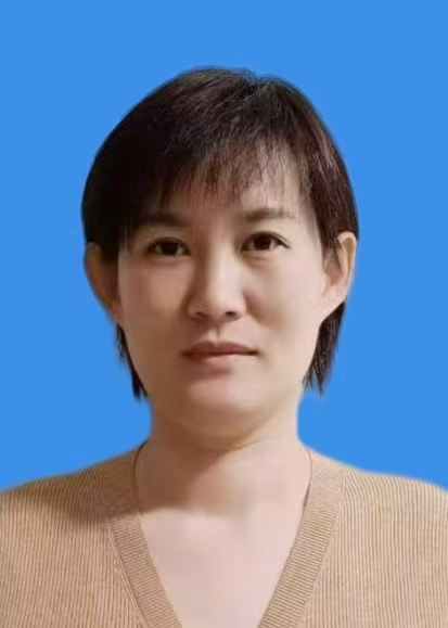 黄萍