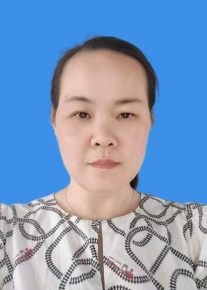 黄雪柳
