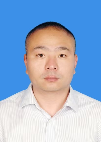 何锋