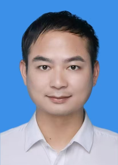 刘铨