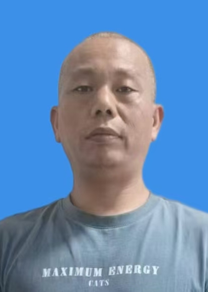黄铭