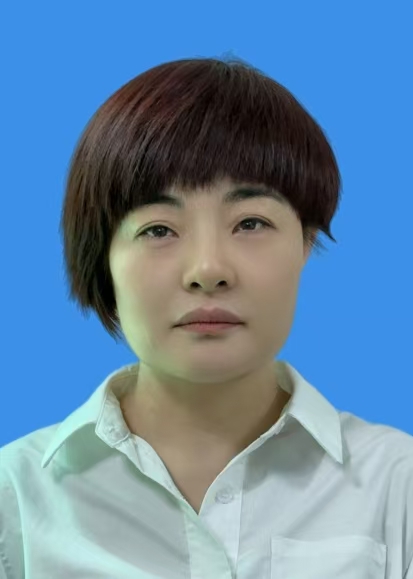 晏霞
