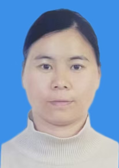 王丽雪