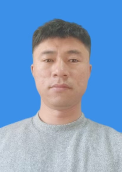 王德东